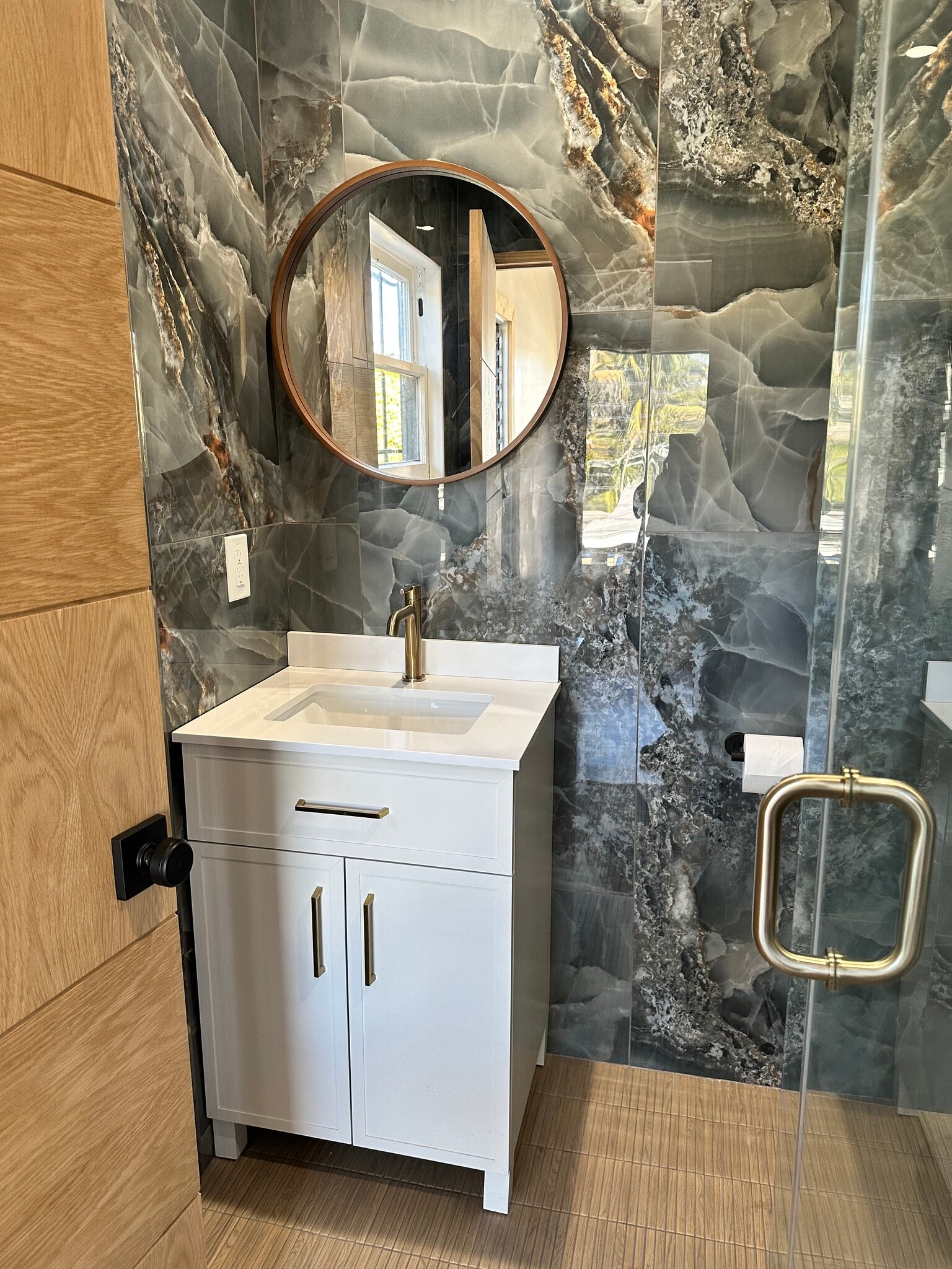 Building Photo - 1615 Shell Ave