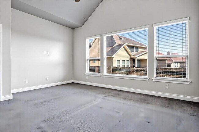 Building Photo - 20105 Cloughmore Ct