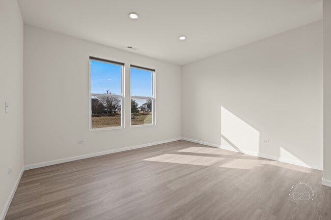 Building Photo - 2767 Lawlor Ln