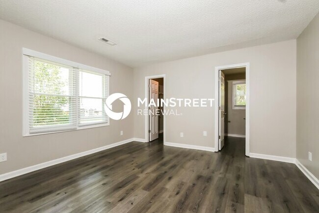 Building Photo - 3 Bedroom Pet-Friendly Home in Greensboro, NC with Main Street Renewal