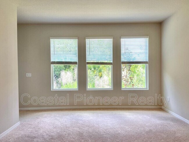 Building Photo - 28591 Cozy Creek Dr