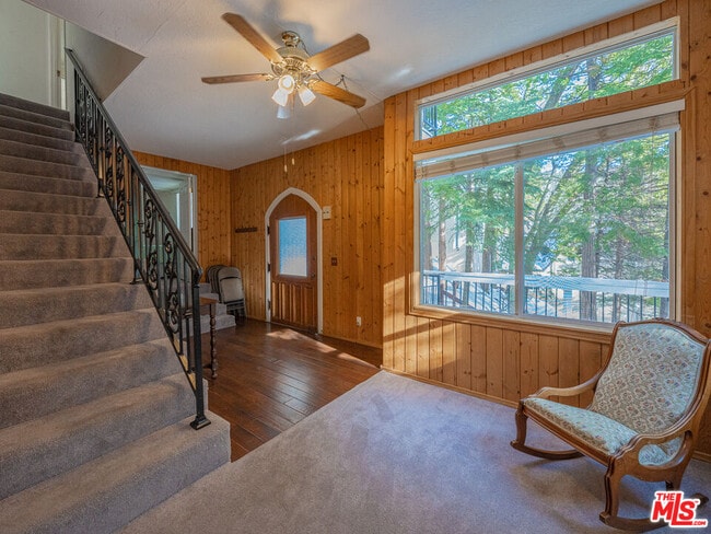 Building Photo - 233 Corona Cir