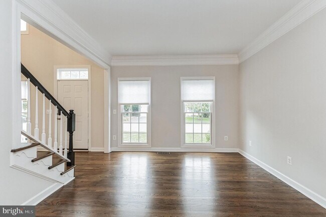 Building Photo - 43179 Allenby Way