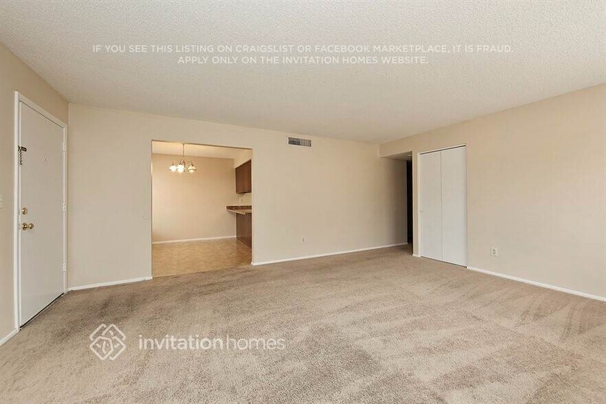 Building Photo - 6925 W Montebello Ave
