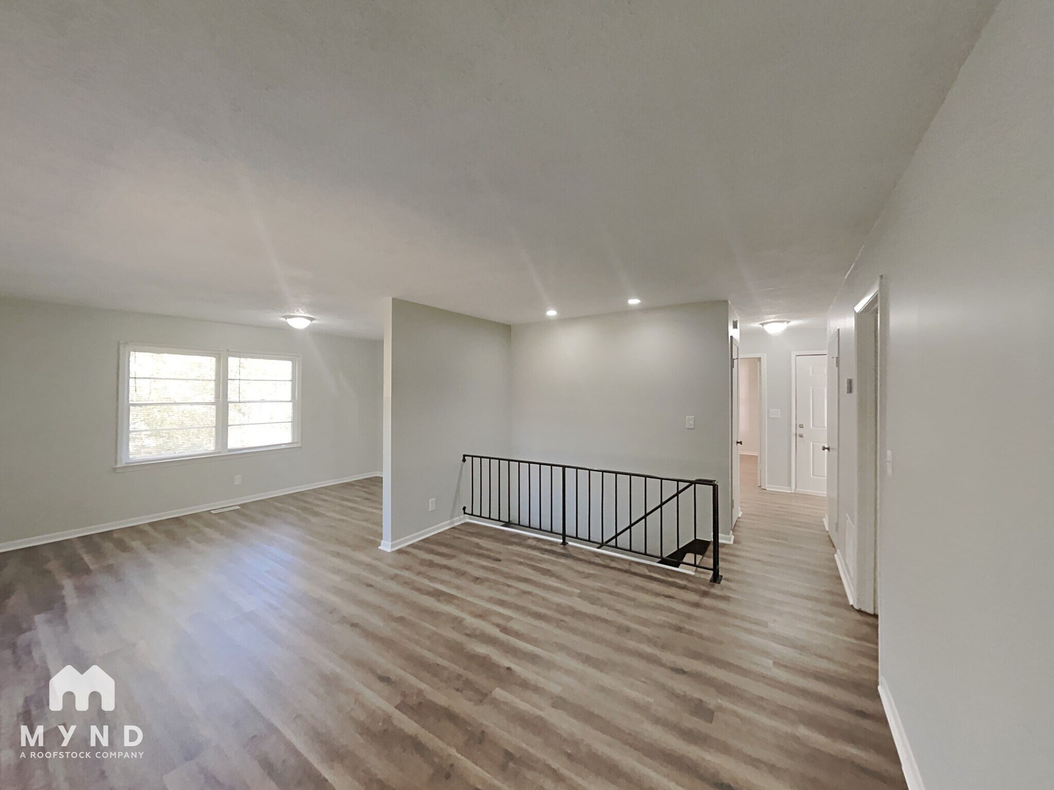 Building Photo - 3672 Stanford Cir