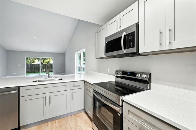 Building Photo - 427 Chicago Woods Cir