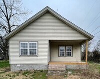 Building Photo - Newly Remodeled 3 Bedroom, 1 bath Home