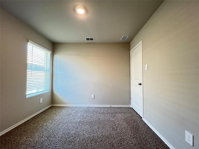 Building Photo - 5557 Rollins Dr