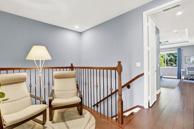 Building Photo - 2005 Foxtail View Ct