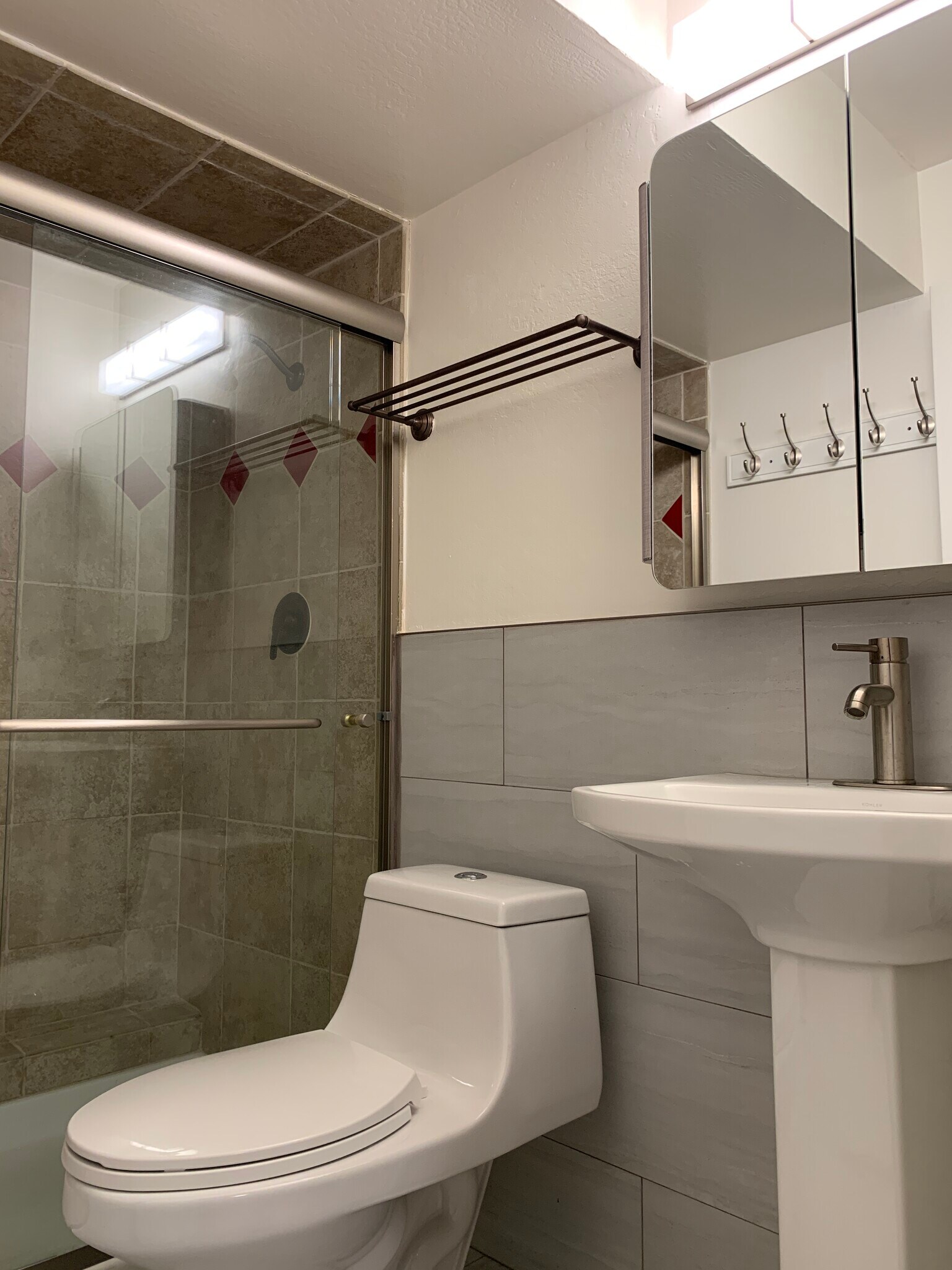 Building Photo - 251 Amador Ave