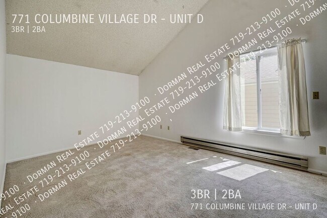 Building Photo - 771 Columbine Village Dr