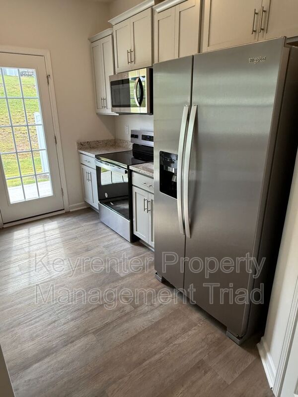 Building Photo - 1314 Amberview Ln