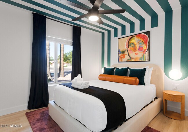 Building Photo - 12271 N 74th St