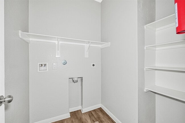 Building Photo - 12823 Clearcroft St