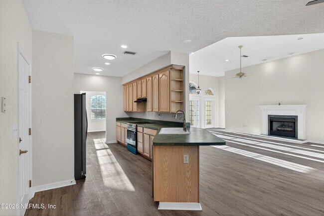 Building Photo - 430 Marsh Point Cir