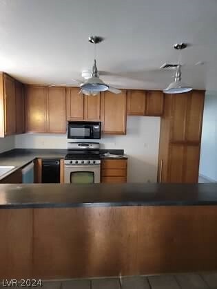 Building Photo - 4766 S Mojave Rd