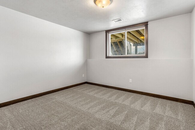 Building Photo - 4826 N Marlo Wy