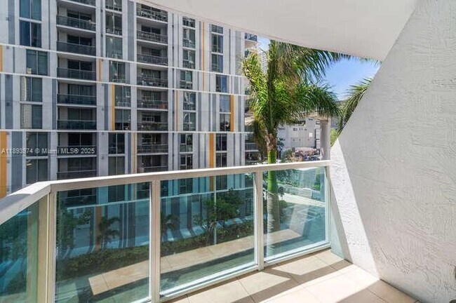 Building Photo - 41 SE 5th St