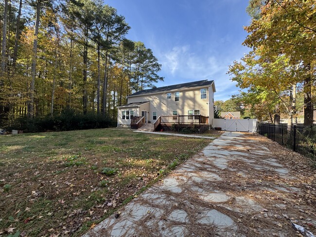 Building Photo - 103 Cape Landing