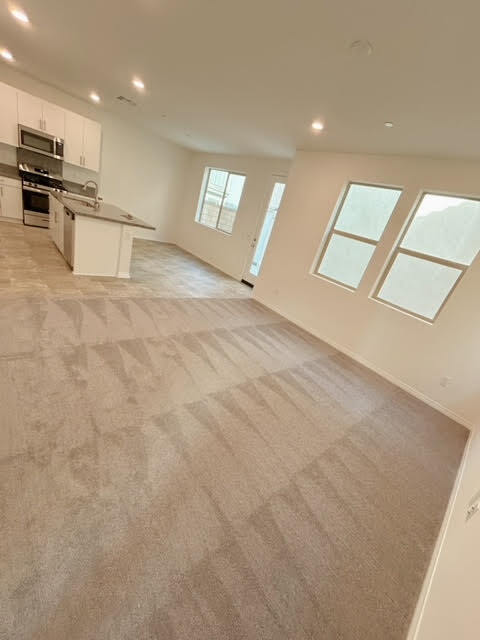 Building Photo - 5254 Wildflower Ln