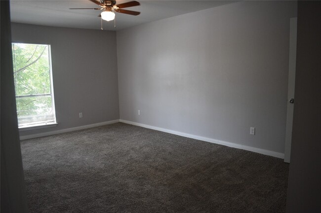 Building Photo - 9519 Pagewood Ln