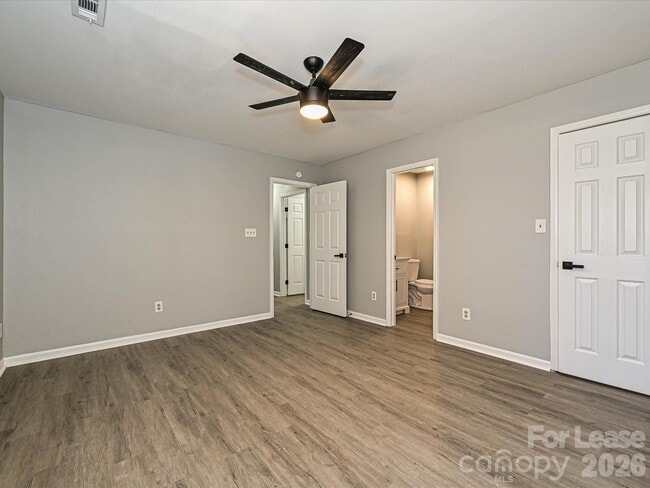 Building Photo - 6455 Tivoli Ct