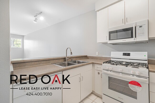 Building Photo - 4311 Alcove Ave