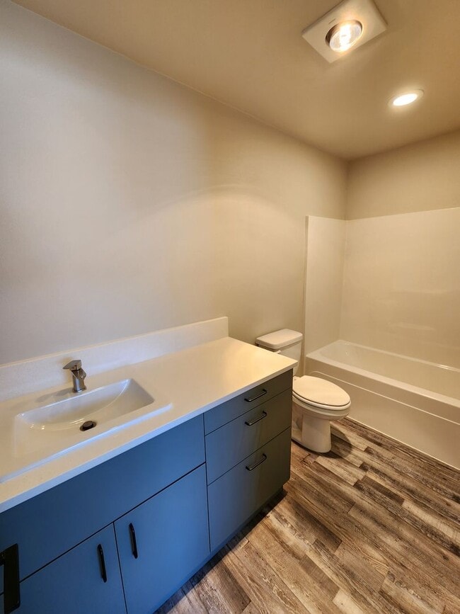 Building Photo - 3 Bedroom 2.5 Bath in Winlock