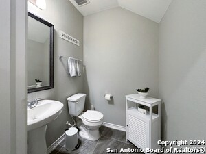 Building Photo - 8134 Emmeline Dr