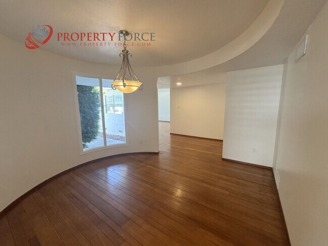 Building Photo - Bright Foster City 4Bed 2Bath Home with Hardwood Floors and Private Yard - OFFERED BY PROPERTY FO...