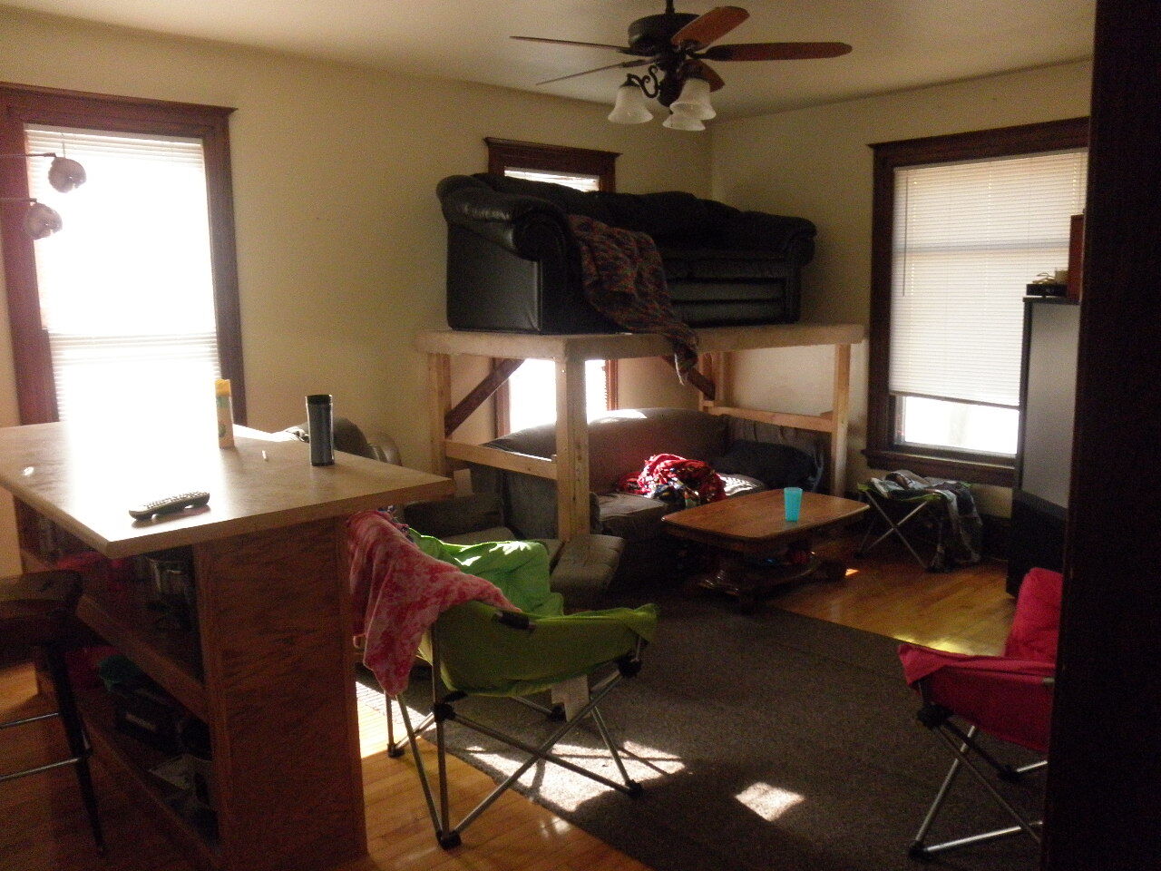 Living Room - 211 S Mills St