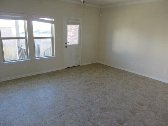 Building Photo - 1220 Gaviota Ln
