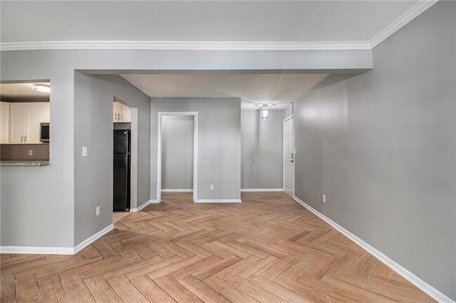 Building Photo - 3599 Woodbriar Cir