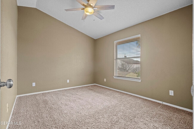 Building Photo - 11941 Arrow Knoll Cir