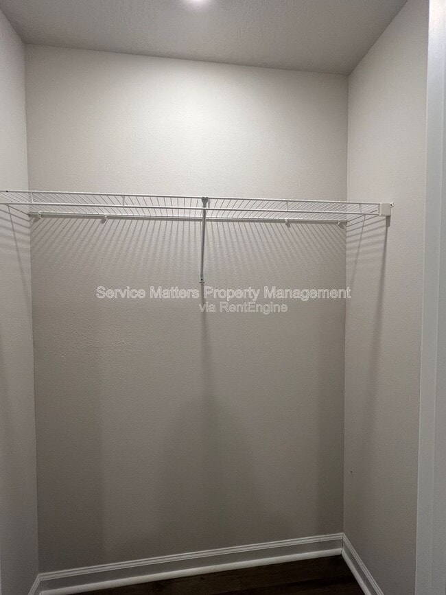 Building Photo - 8659 Tarsus Dr