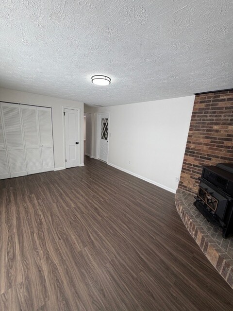 Building Photo - 813 Rockhill Ave