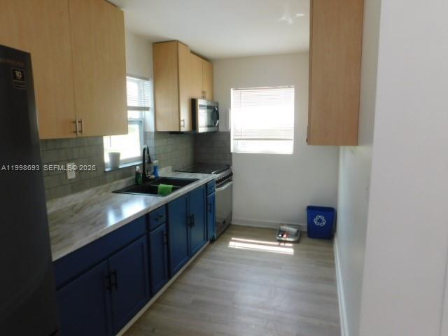 Building Photo - 551 Avenida Del Sur
