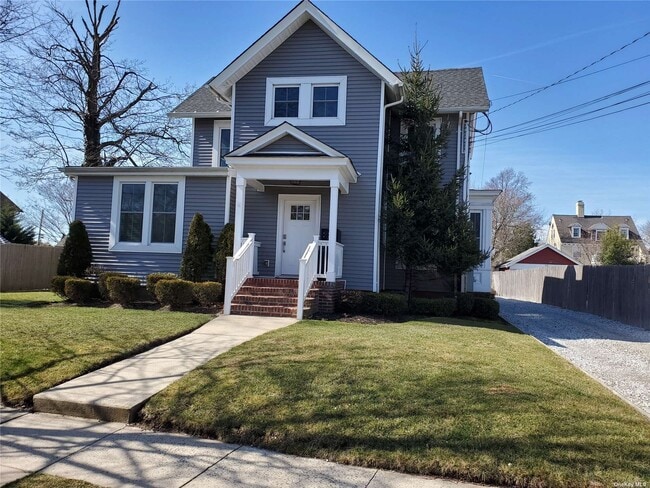Building Photo - 172 Fire Island Ave