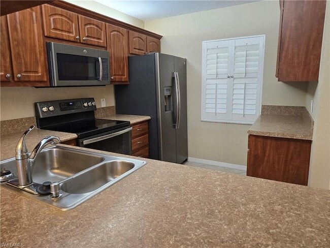 Building Photo - 2656 Kings Lake Blvd