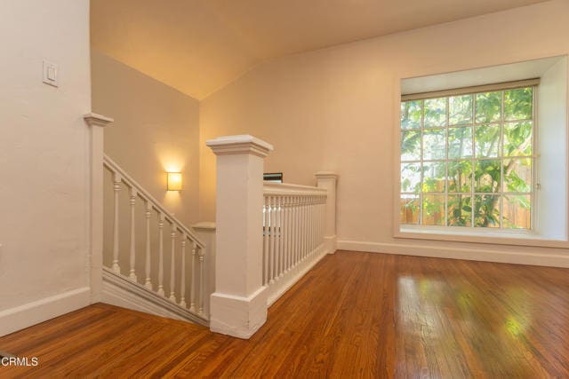 Building Photo - 854 Oneonta Dr