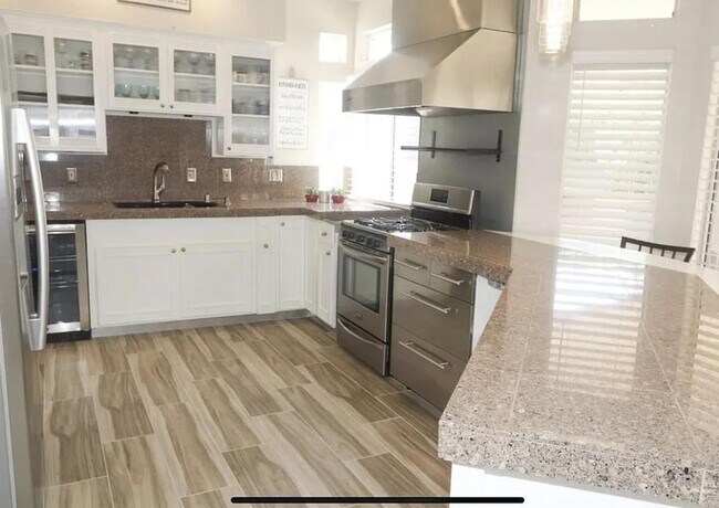 Building Photo - 69811 Willow Ln