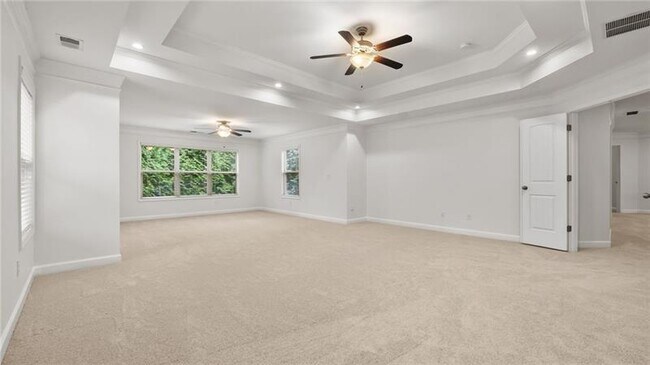 Building Photo - 2040 Bloomfield Ct