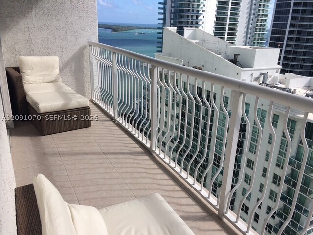 Building Photo - 1200 Brickell Bay Dr