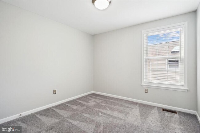 Building Photo - 7558 Cross Gate Ln
