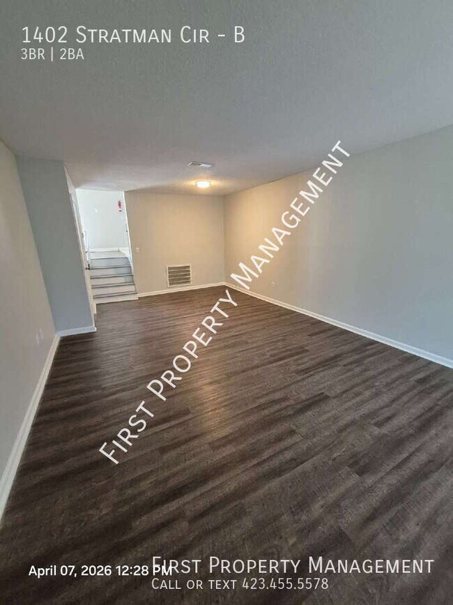 Building Photo - 1402 Stratman Cir