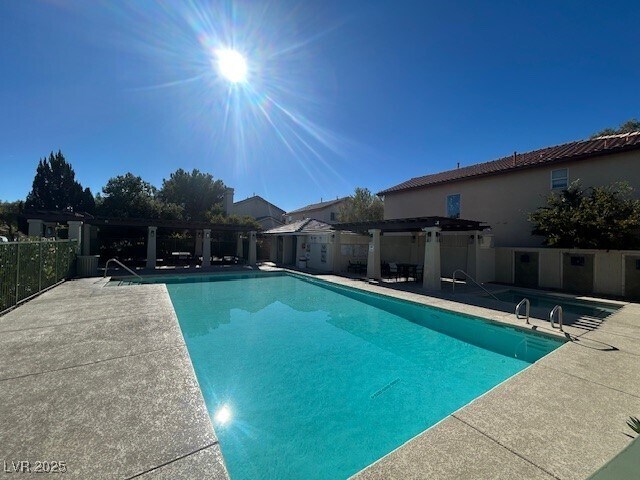 Building Photo - 1200 Valerio Ln