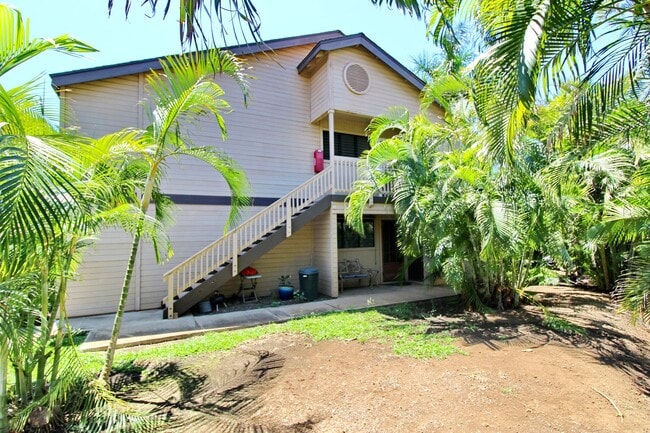 Building Photo - Rare Haleakala Gardens Top Floor Corner Unit - Unfurnished 3 Bed 2 Bath