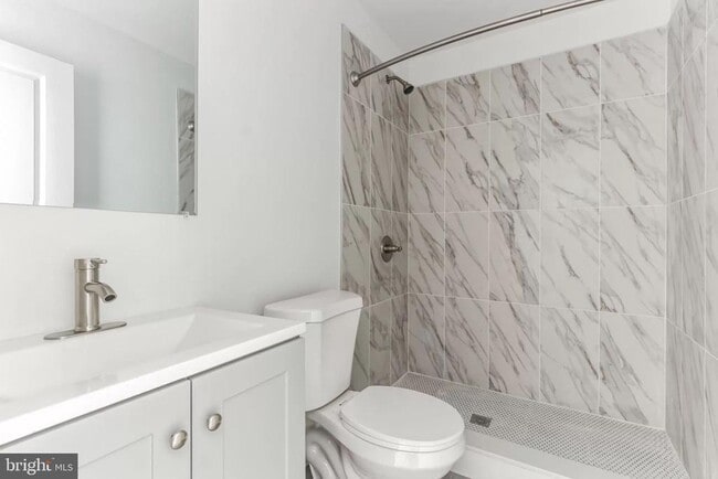 Building Photo - 5102 Arch St