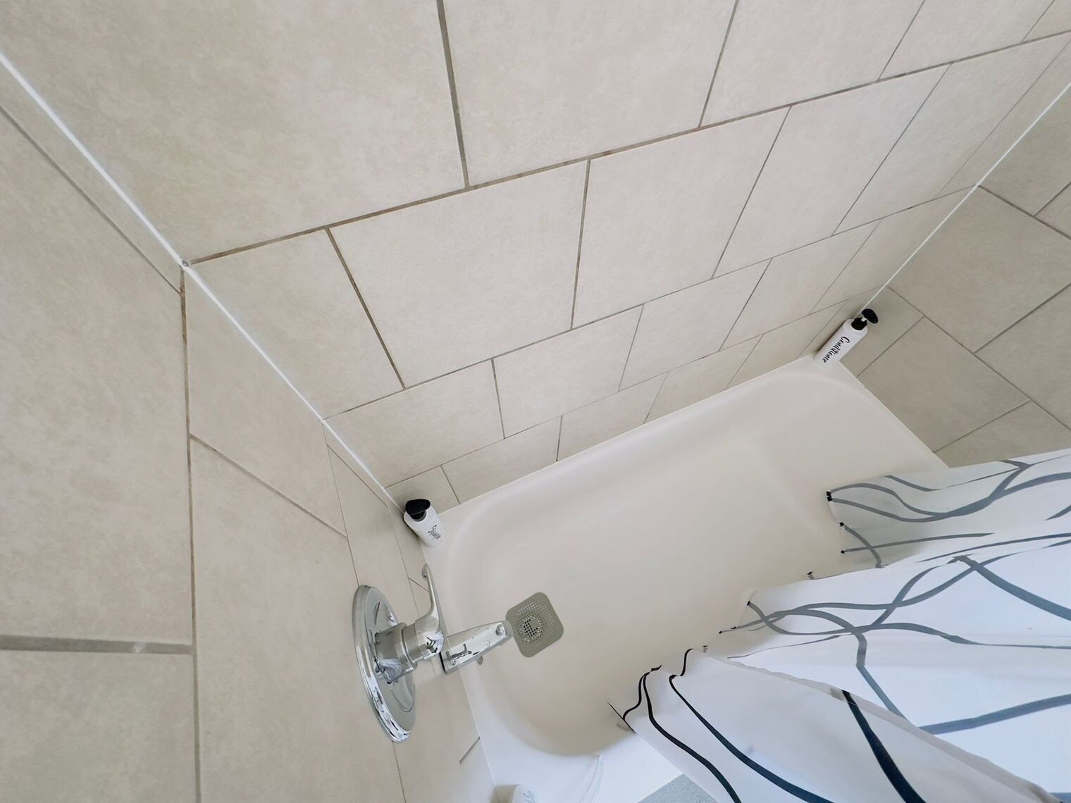 Building Photo - 2314 Bonar St