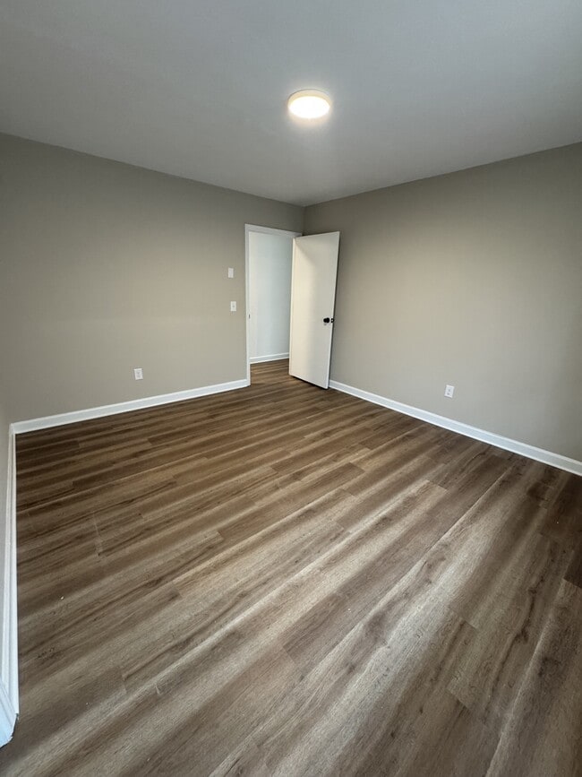 Building Photo - 4715 Rimer Rd